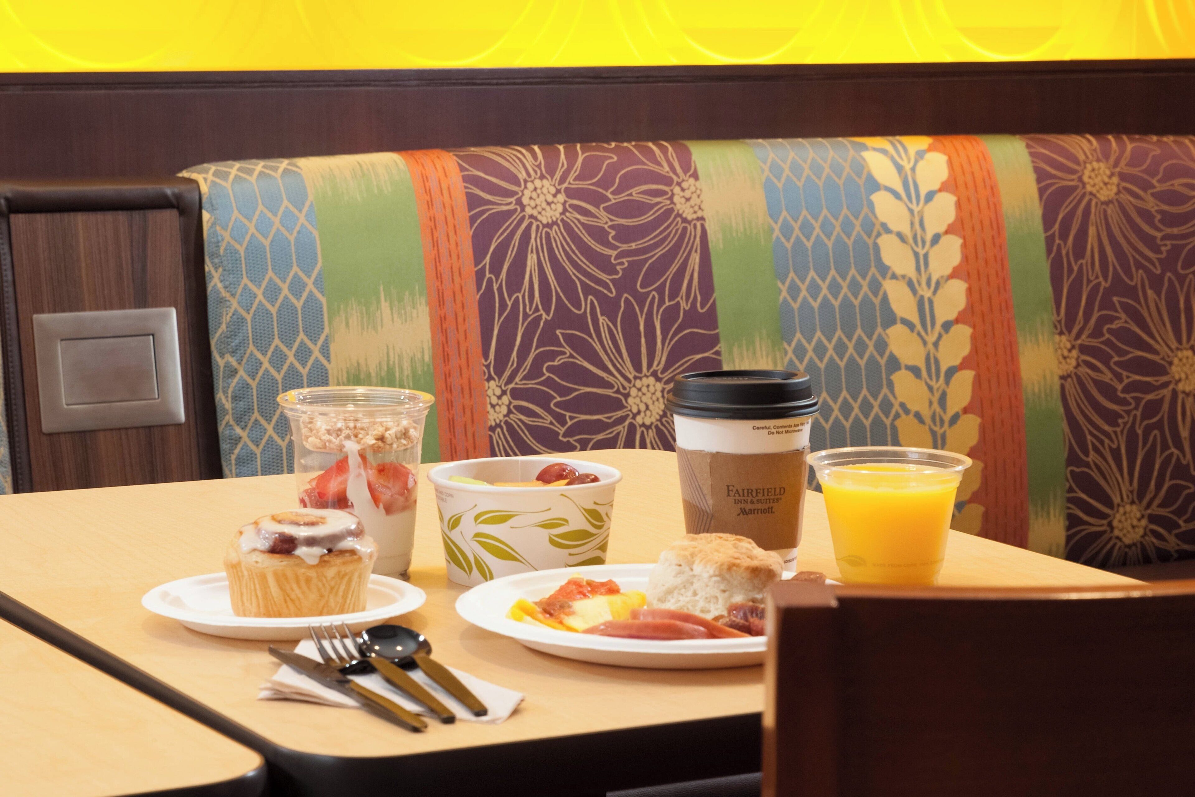 free daily continental breakfast