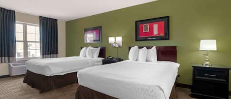 Studio, 2 Double Beds, Non Smoking | Desk, iron/ironing board, rollaway beds, free WiFi