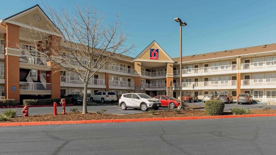 Studio 6 Extended Stay Sacramento Arden Way CA