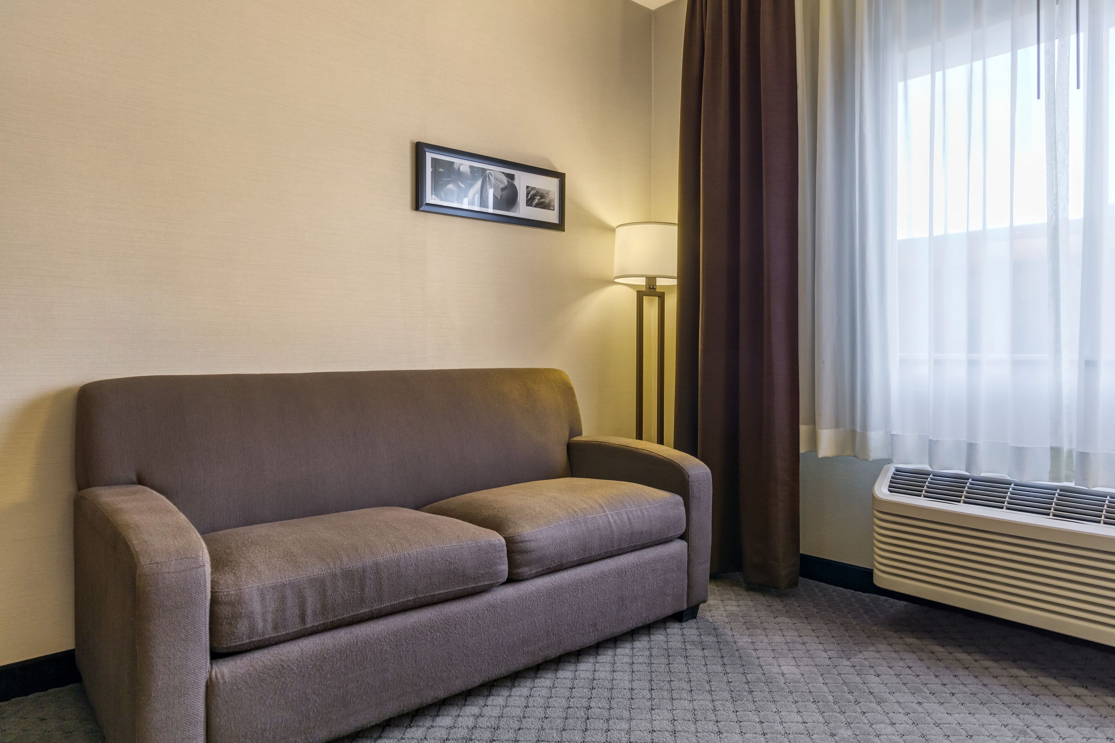 room, 1 king bed, accessible, non smoking | hypo-allergenic bedding, desk, iron/ironing board, free cots/infant beds