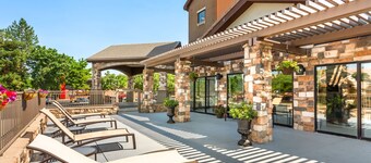 Best Western Plus CottonTree Inn