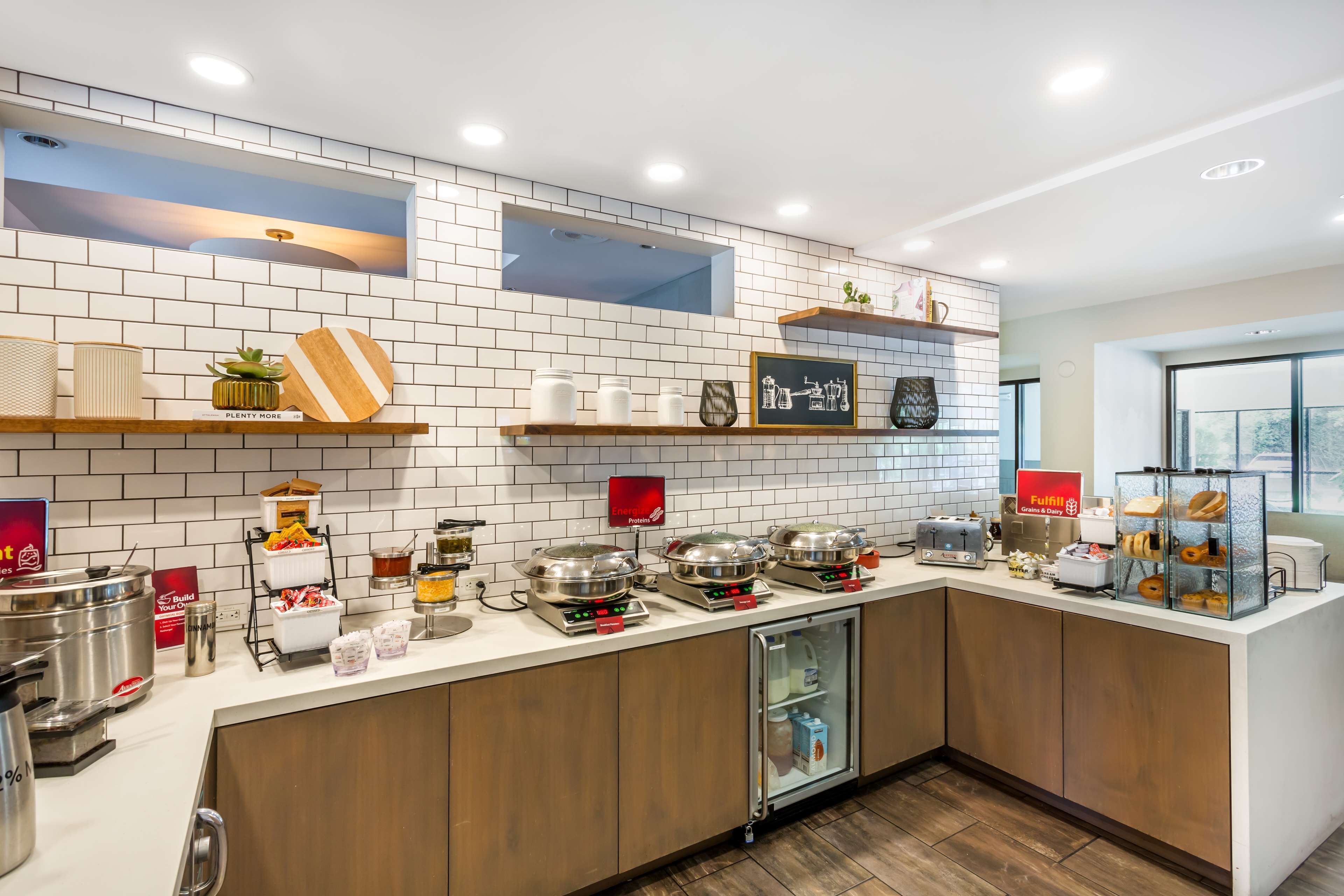 Free daily full breakfast