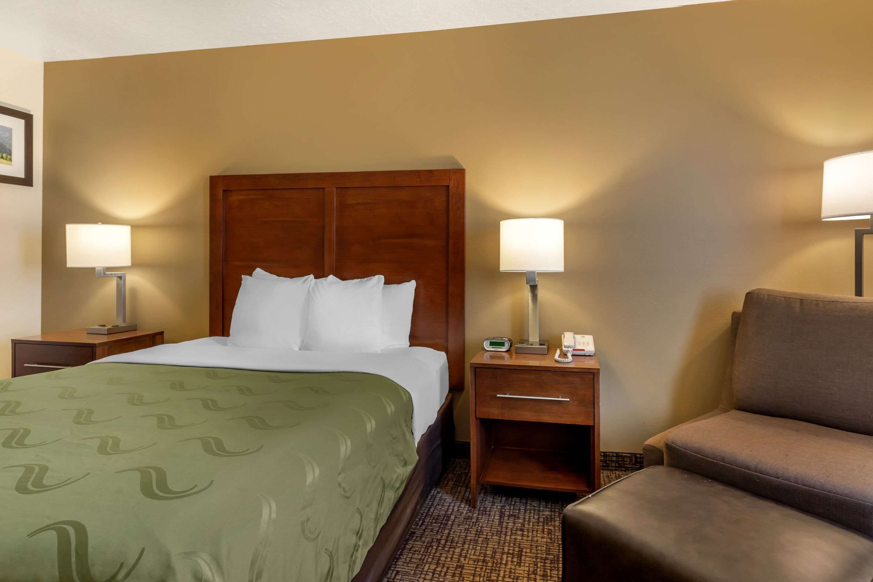 desk, iron/ironing board, free wifi, bed sheets