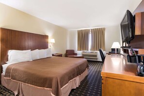 Standard Room, 1 King Bed, Non Smoking | Desk, laptop workspace, iron/ironing board, free cots/infant beds