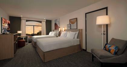 Spark by Hilton Houston Bush Intercontinental Airport