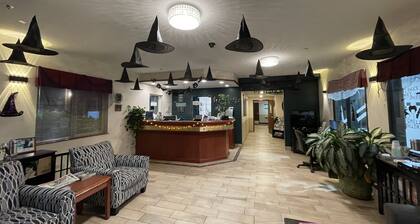 Travelodge Suites by Wyndham Newberg