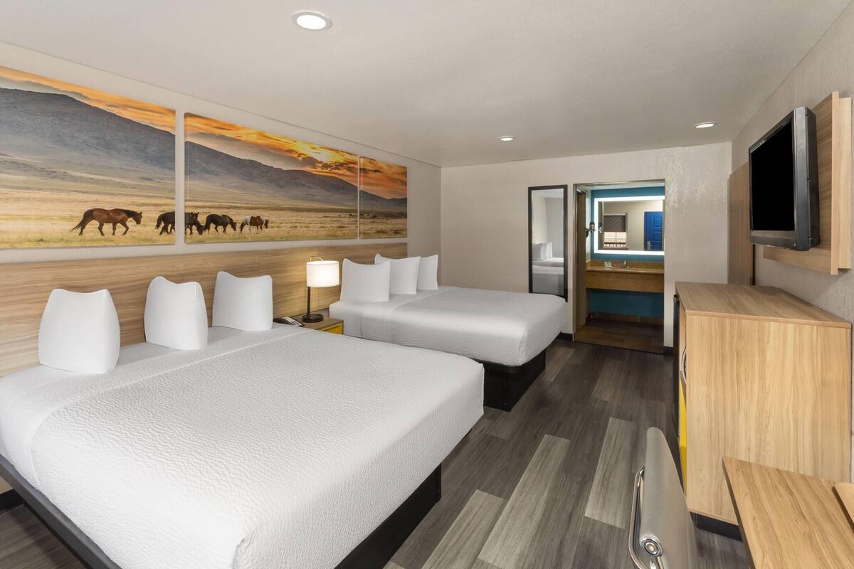 Room, 2 Queen Beds, Non Smoking | Pillowtop beds, desk, rollaway beds (surcharge), WiFi (free)