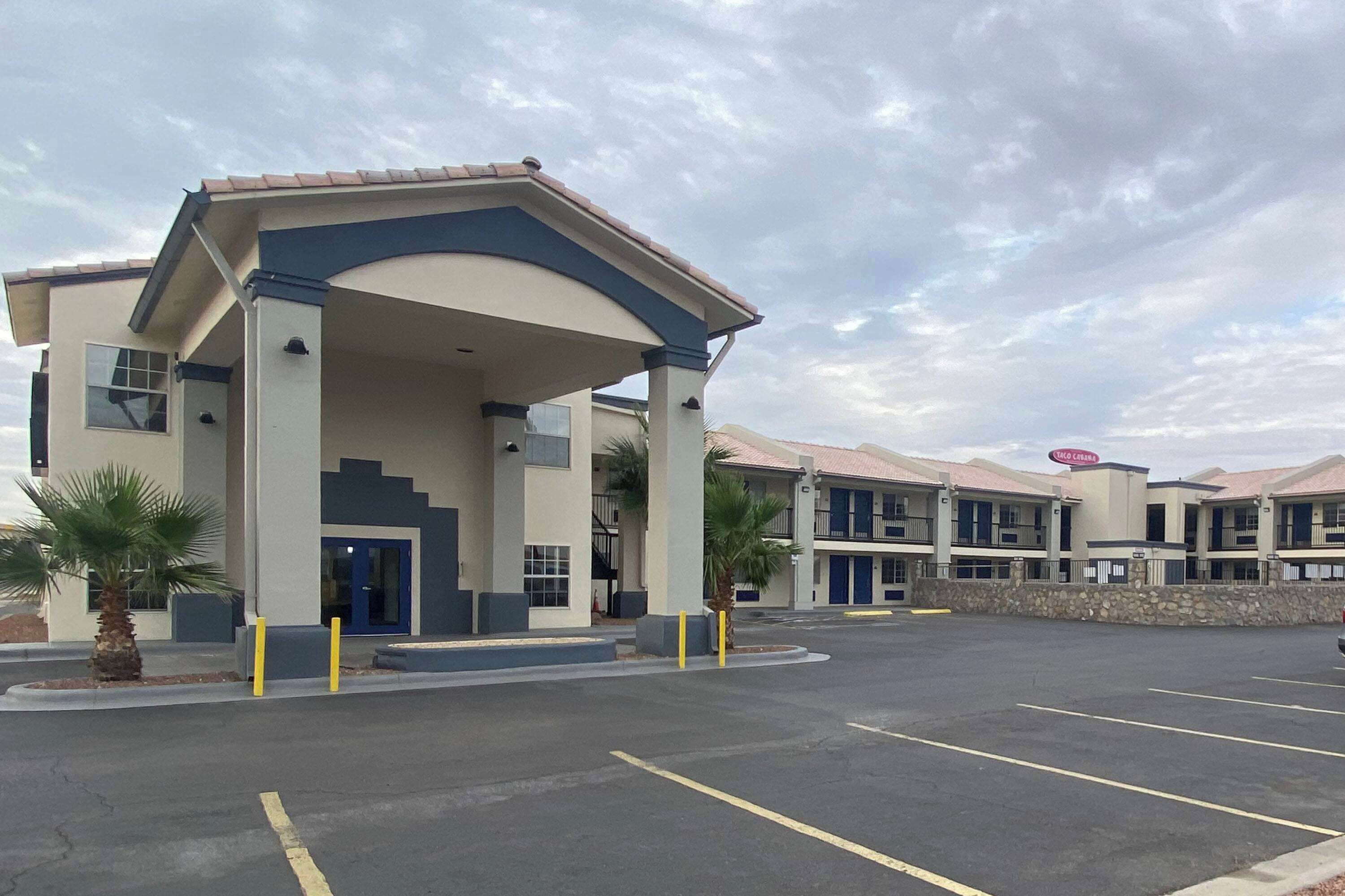 Photo - Days Inn by Wyndham El Paso West