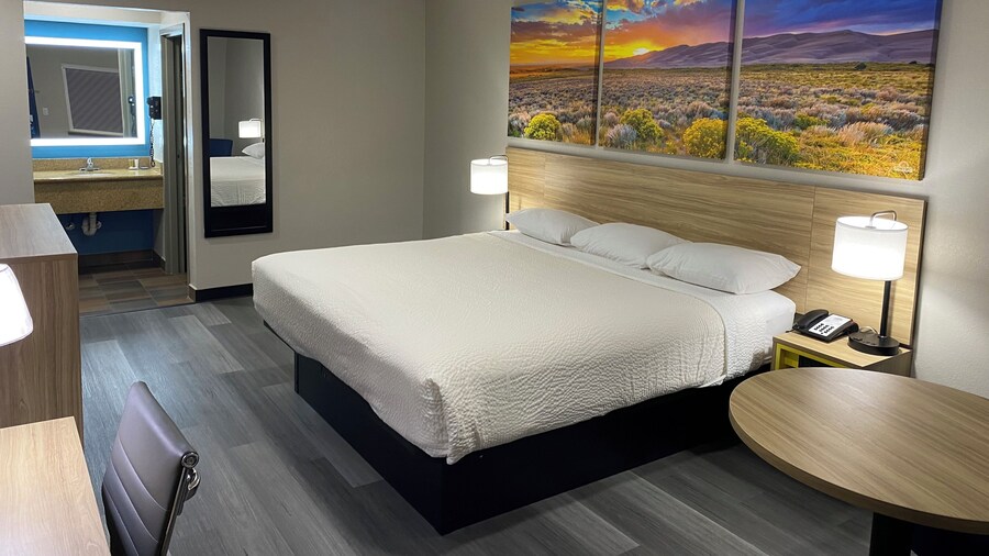 Days Inn by Wyndham El Paso West
