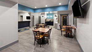 Unclassified image, 2 of 44, button - Days Inn by Wyndham El Paso West (El Paso)