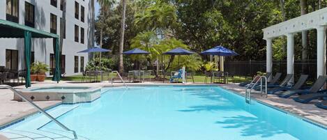 Alberca al aire libre