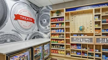 Snack bar