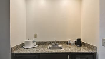 Premium bedding, down comforters, desk, laptop workspace