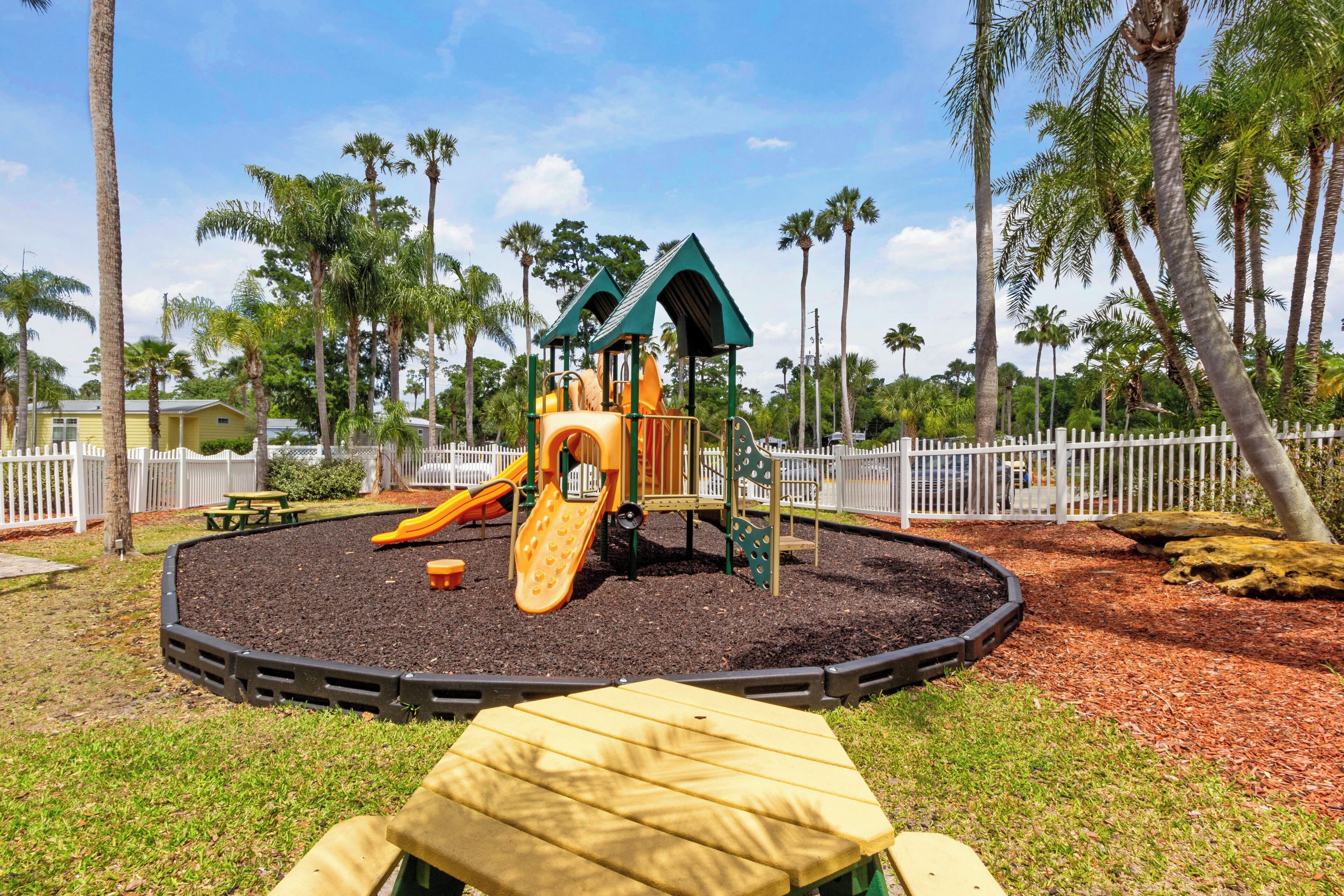 children’s play area – outdoor