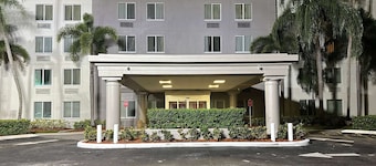 La Quinta Inn & Suites by Wyndham Sawgrass