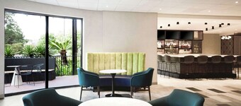 DoubleTree by Hilton Austin - University Area