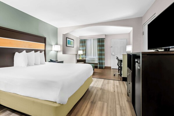 In-room safe, desk, iron/ironing board, rollaway beds