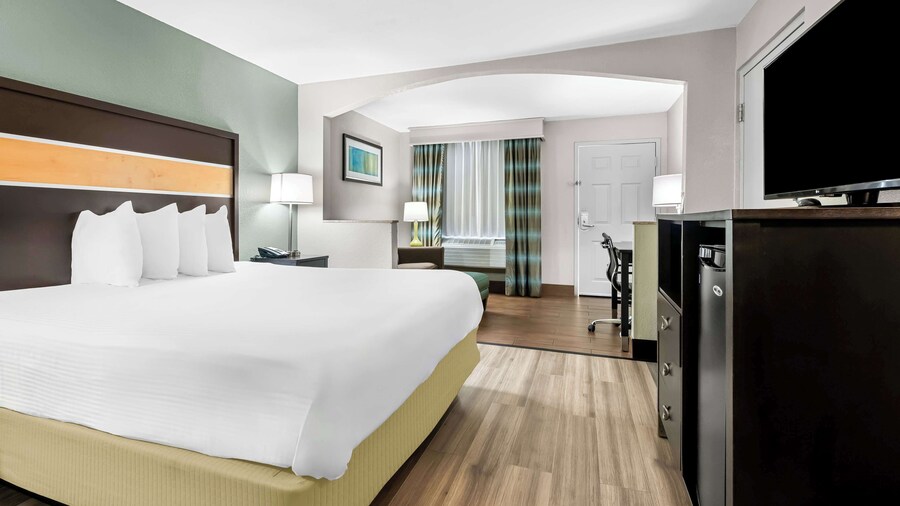 Best Western Executive Suites