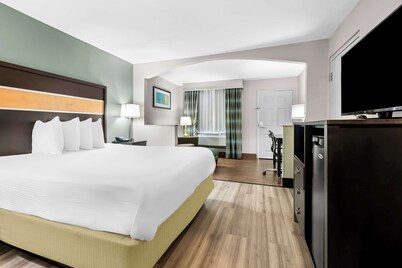 Best Western Executive Suites