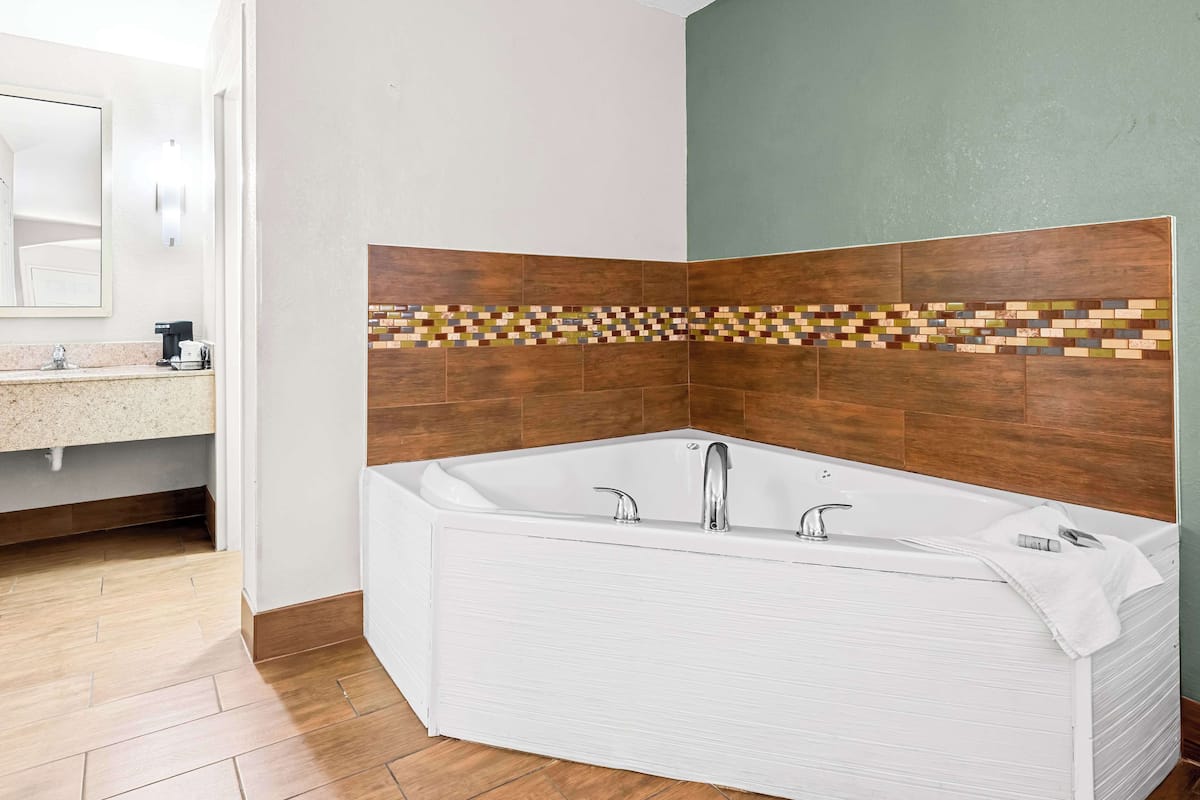 in-room safe, desk, iron/ironing board, rollaway beds