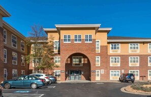 Welcome to 10750, a multi-story building with a convenient entrance and ample parking.