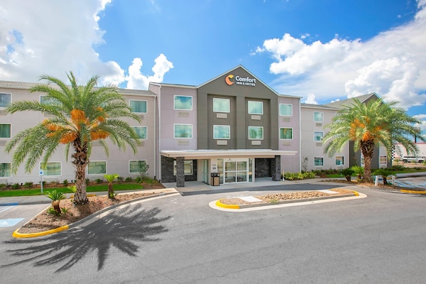 Comfort Inn & Suites Houma - Houma, LA