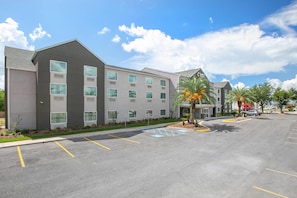 Exterior - Comfort Inn & Suites Houma (Houma)