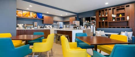 Desayuno buffet incluido todos los días