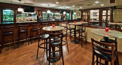 Radisson Hotel and Conference Center Rockford