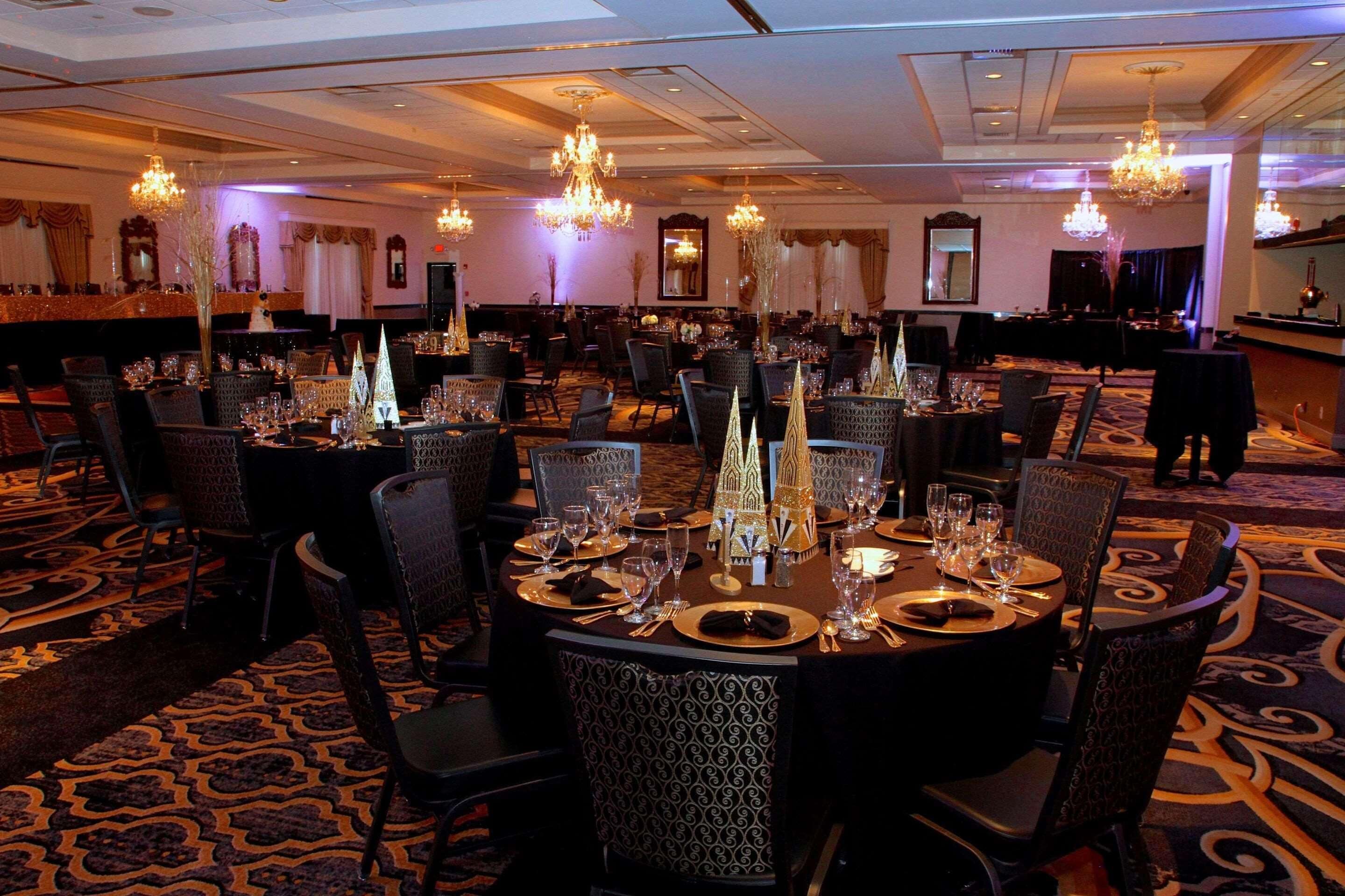 Photo - Radisson Hotel and Conference Center Rockford