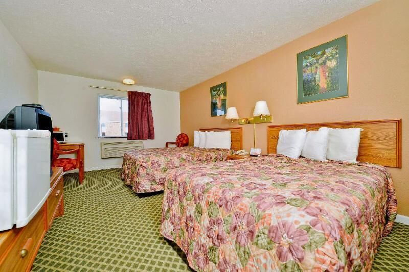 Desk, iron/ironing board, free WiFi, bed sheets