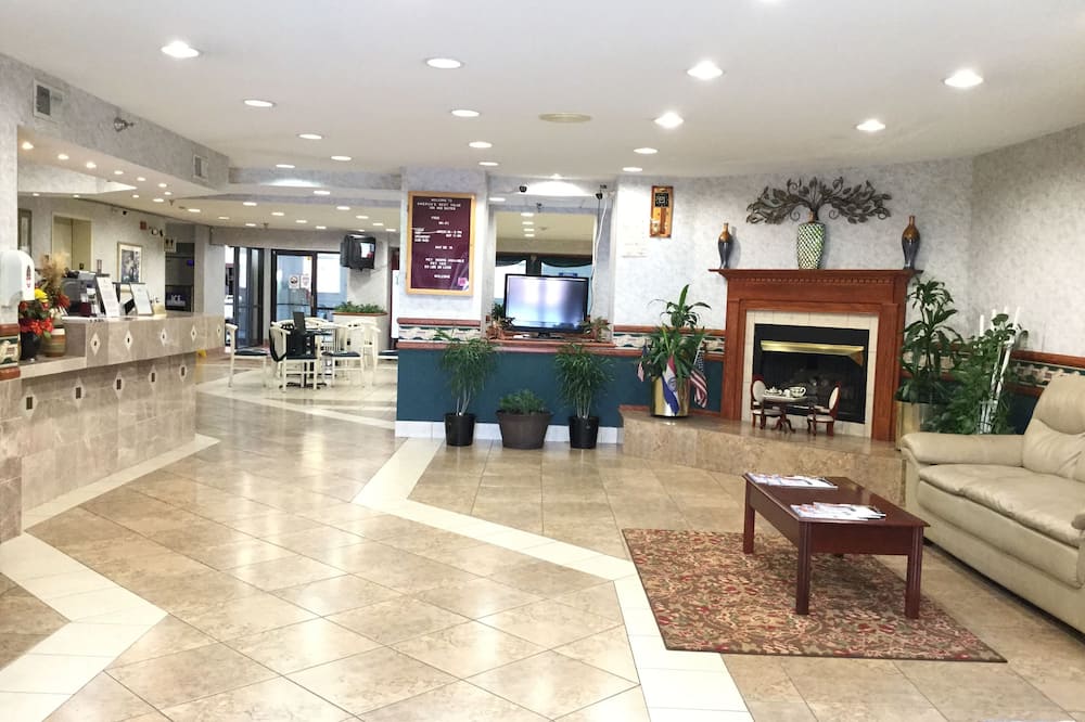 Americas Best Value Inn & Suites St. Louis, St. Charles Inn