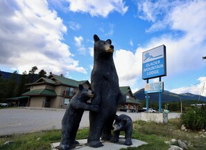Exterior - Glacier Mountain Lodge (Blue River)