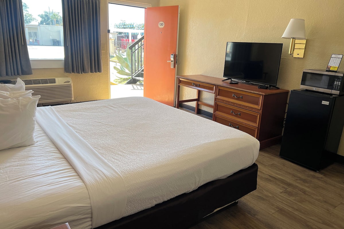 Rideaux occultants, chambres insonorisées, Wi-Fi gratuit, draps fournis