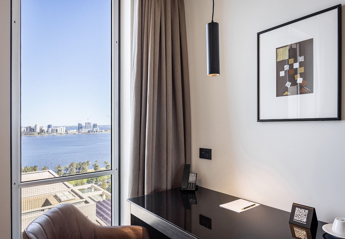 Duxton Hotel Perth