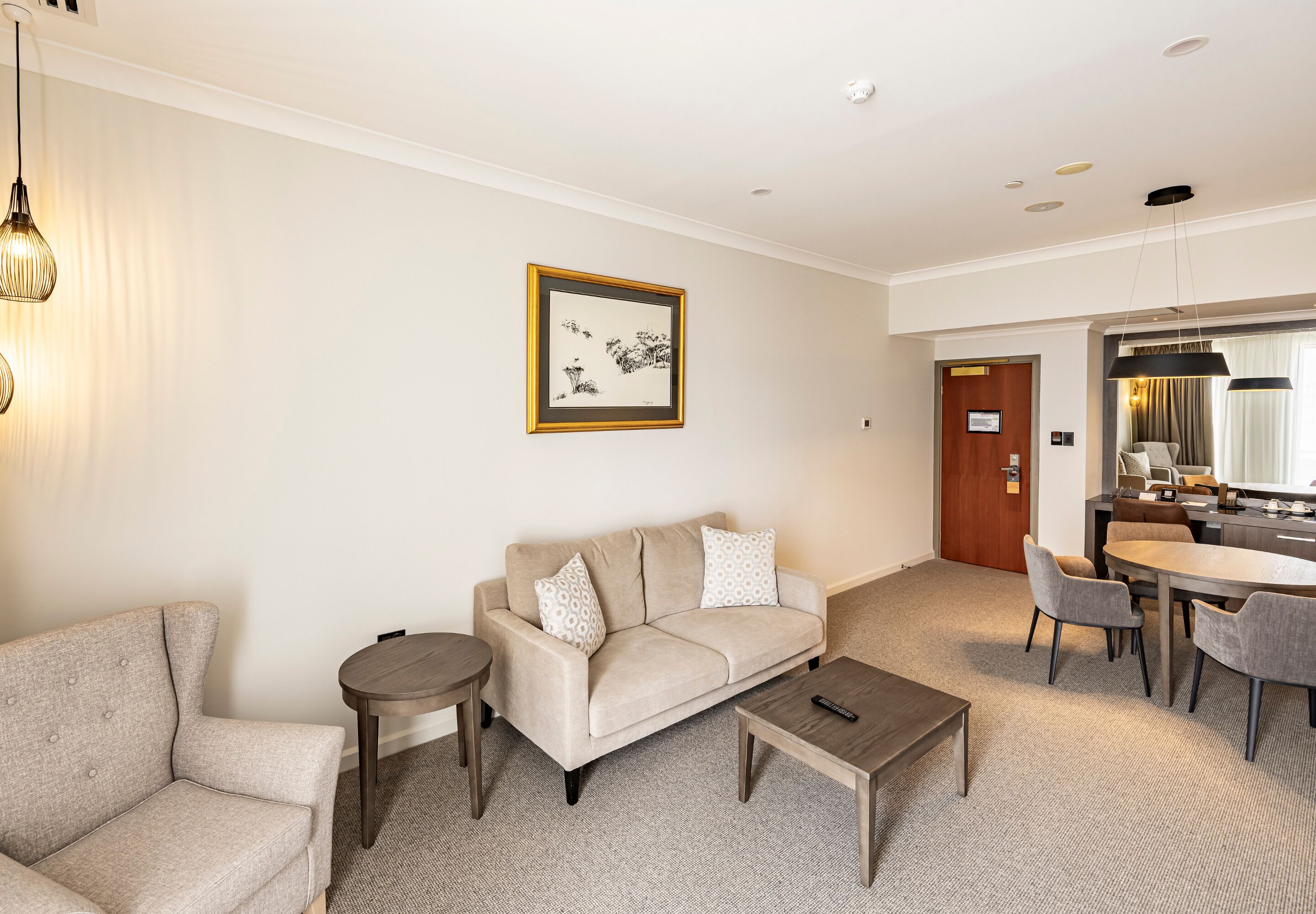 City View Suite | In-room safe, desk, blackout curtains, soundproofing