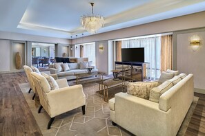 Presidential Suite, 1 Double Bed | Living room - Sheraton Imperial Kuala Lumpur Hotel (Kuala Lumpur)