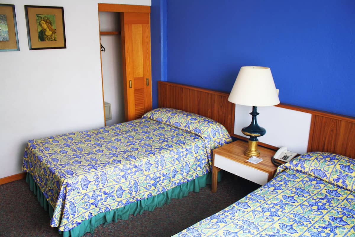 Caja de seguridad en la habitación y sistema de insonorización