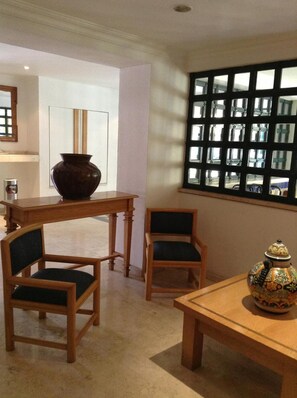 Interior - Hotel New York (Mexico City)