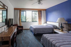 Standard Room, 2 Double Beds | In-room safe, soundproofing, free WiFi - Hotel New York (Mexico City)