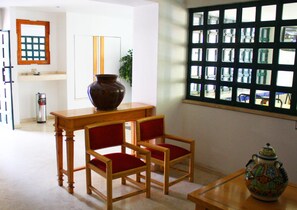 Hallway - Hotel New York (Mexico City)