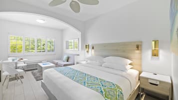 Kamar Standar, 1 Tempat Tidur King | Brankas, setrika/meja setrika, Wi-Fi gratis, dan seprai linen