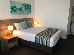 Twin Room - Mid City Motor Inn (Singleton)