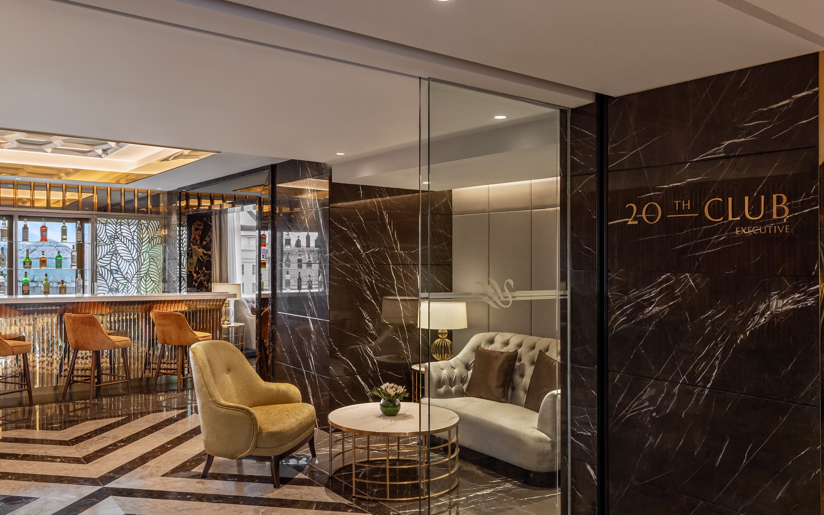 premium bedding, down duvets, free minibar, in-room safe