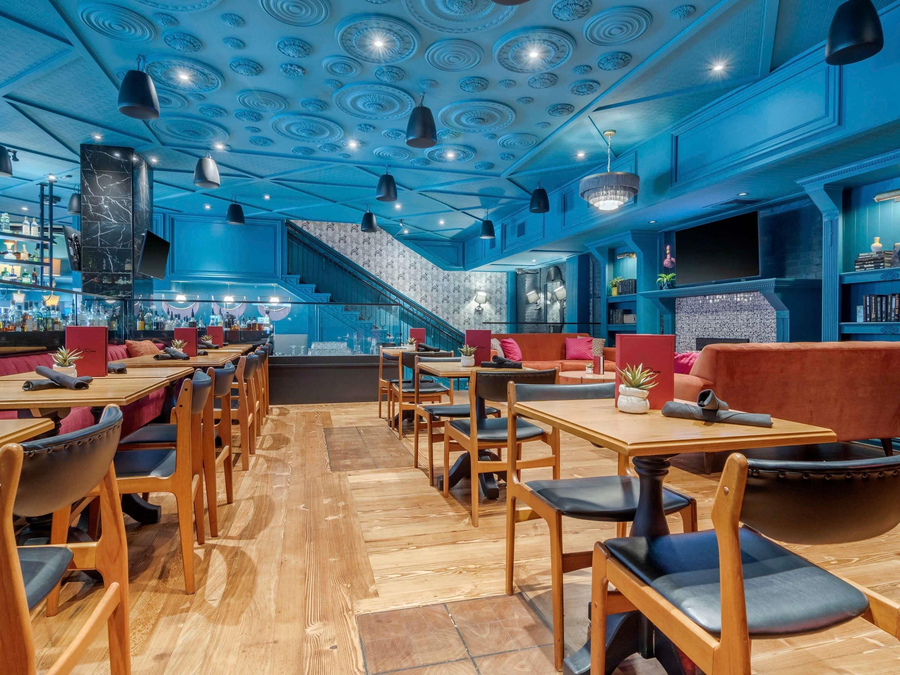 Frokostbuffé hver dag (mot et tillegg)