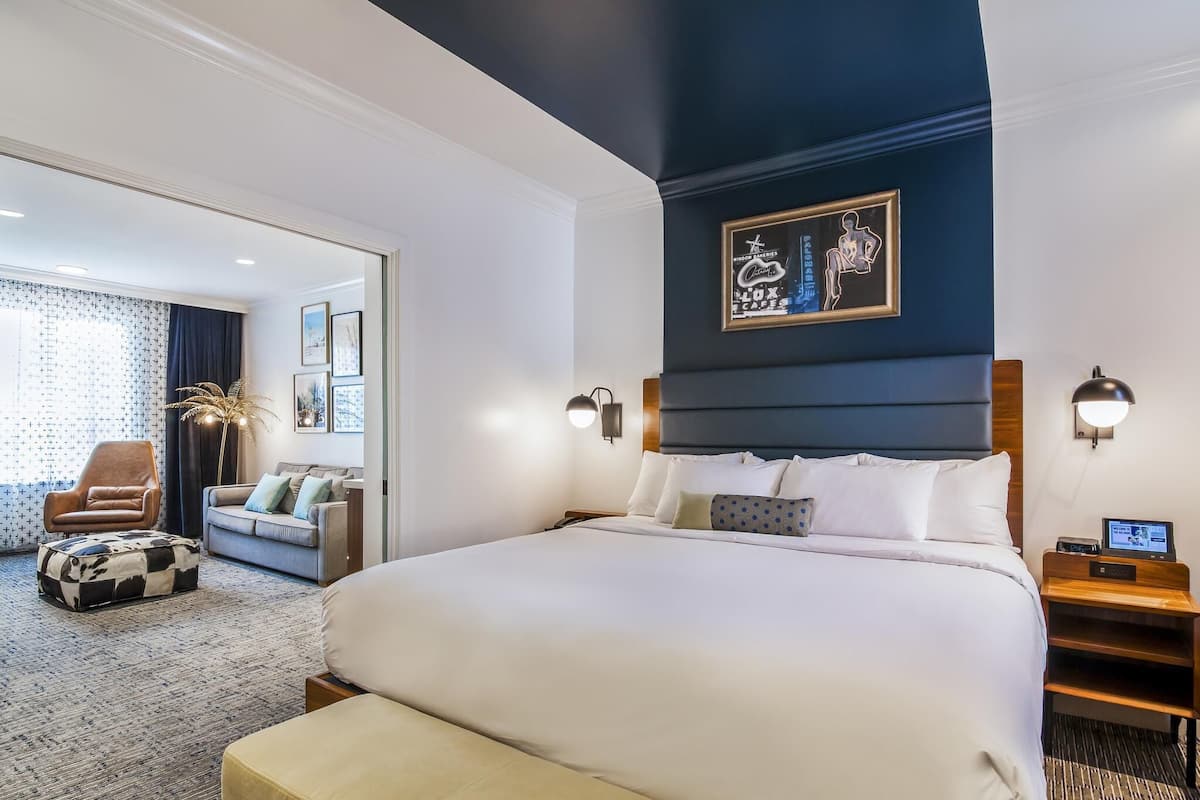 Suite, 1 Bedroom, City View | Premium bedding, pillowtop beds, in-room safe, individually decorated