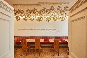Lobby sitting area - Hotel Bodensee Bregenz (Bregenz)