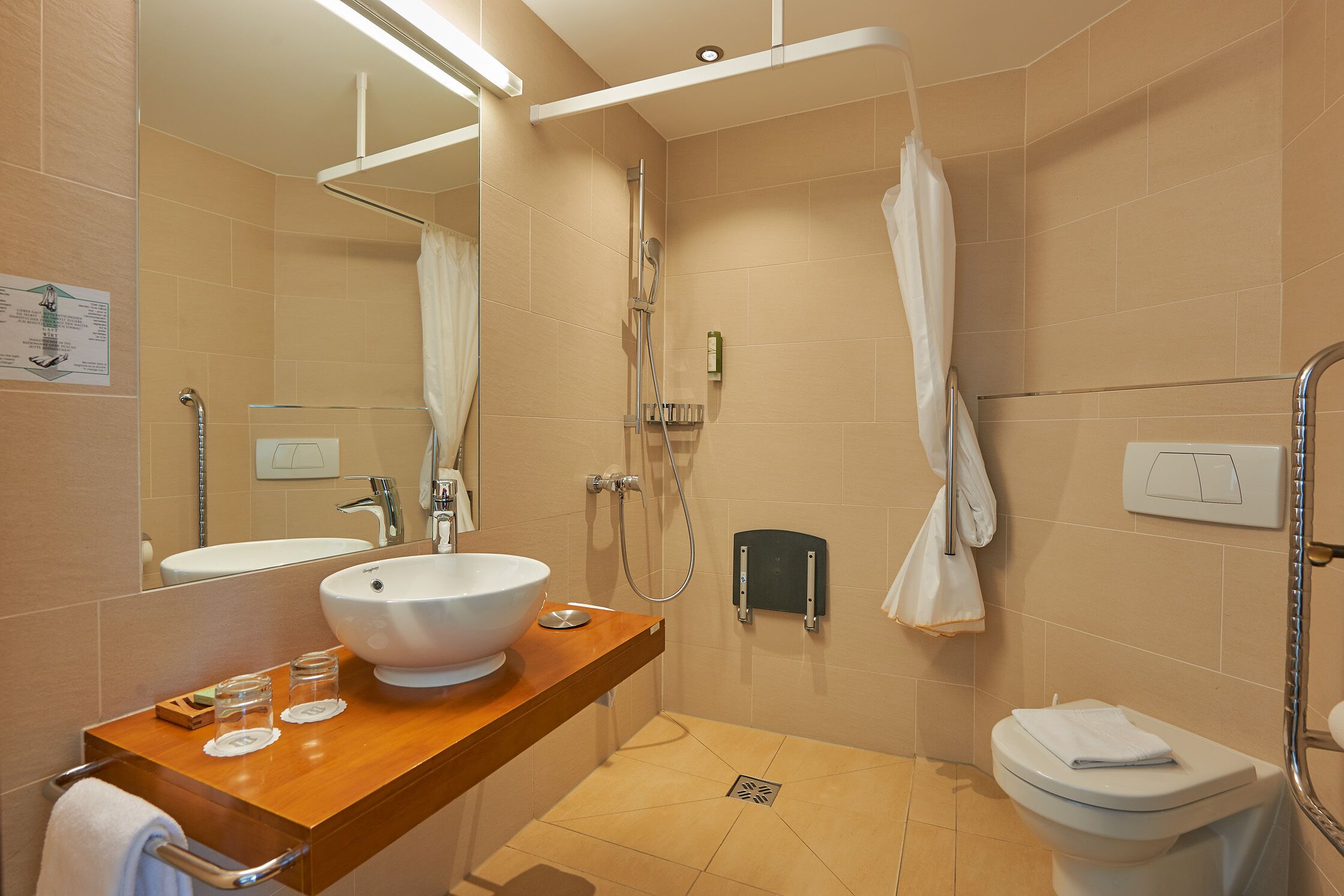 comfort double room | bathroom | shower, free toiletries, hair dryer, towels