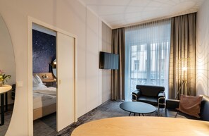 Superior Suite | Premium bedding, minibar, in-room safe, desk