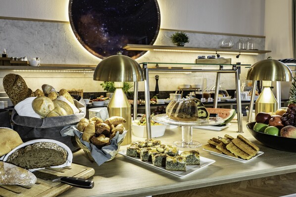 Daily buffet breakfast (EUR 18 per person)